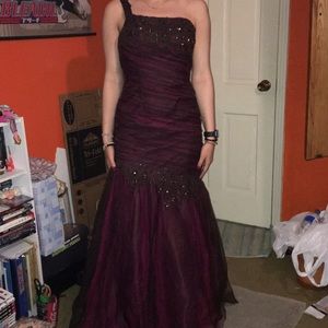 Alyce Designs Burgundy Prom Dress